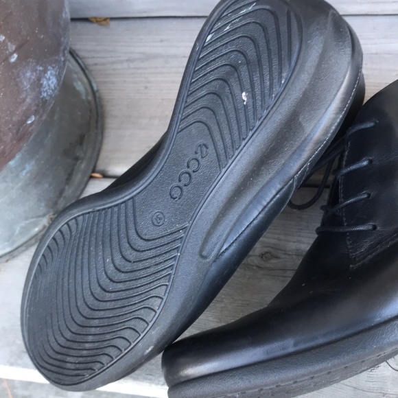 Ecco Leather Booties EUC - Picture 5 of 7